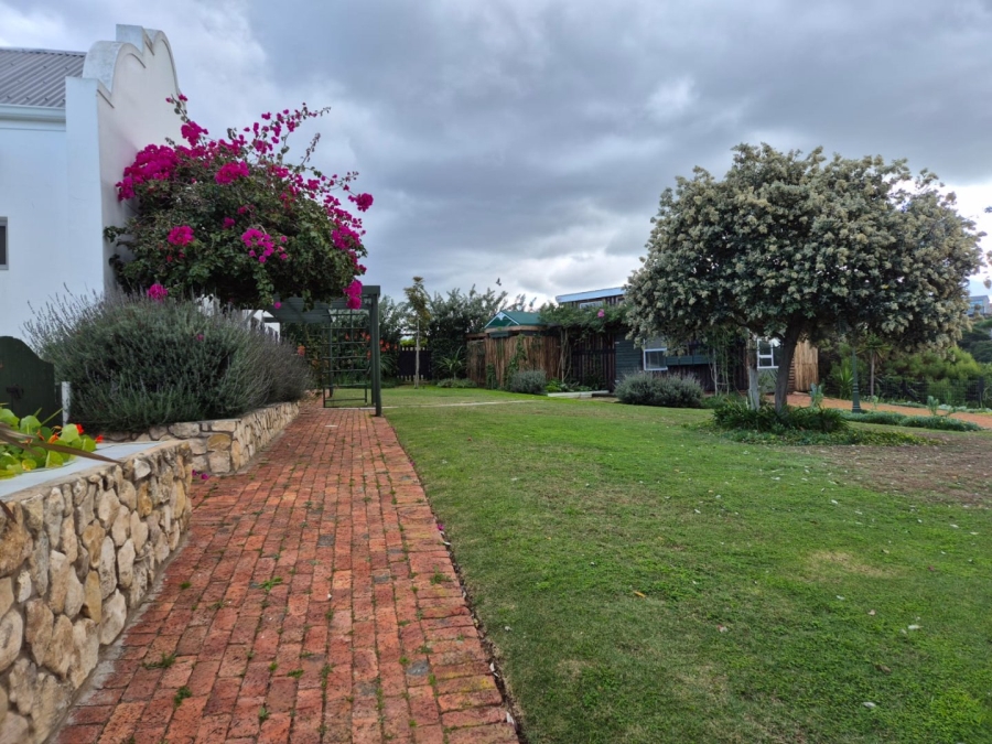 3 Bedroom Property for Sale in Stilbaai Wes Western Cape